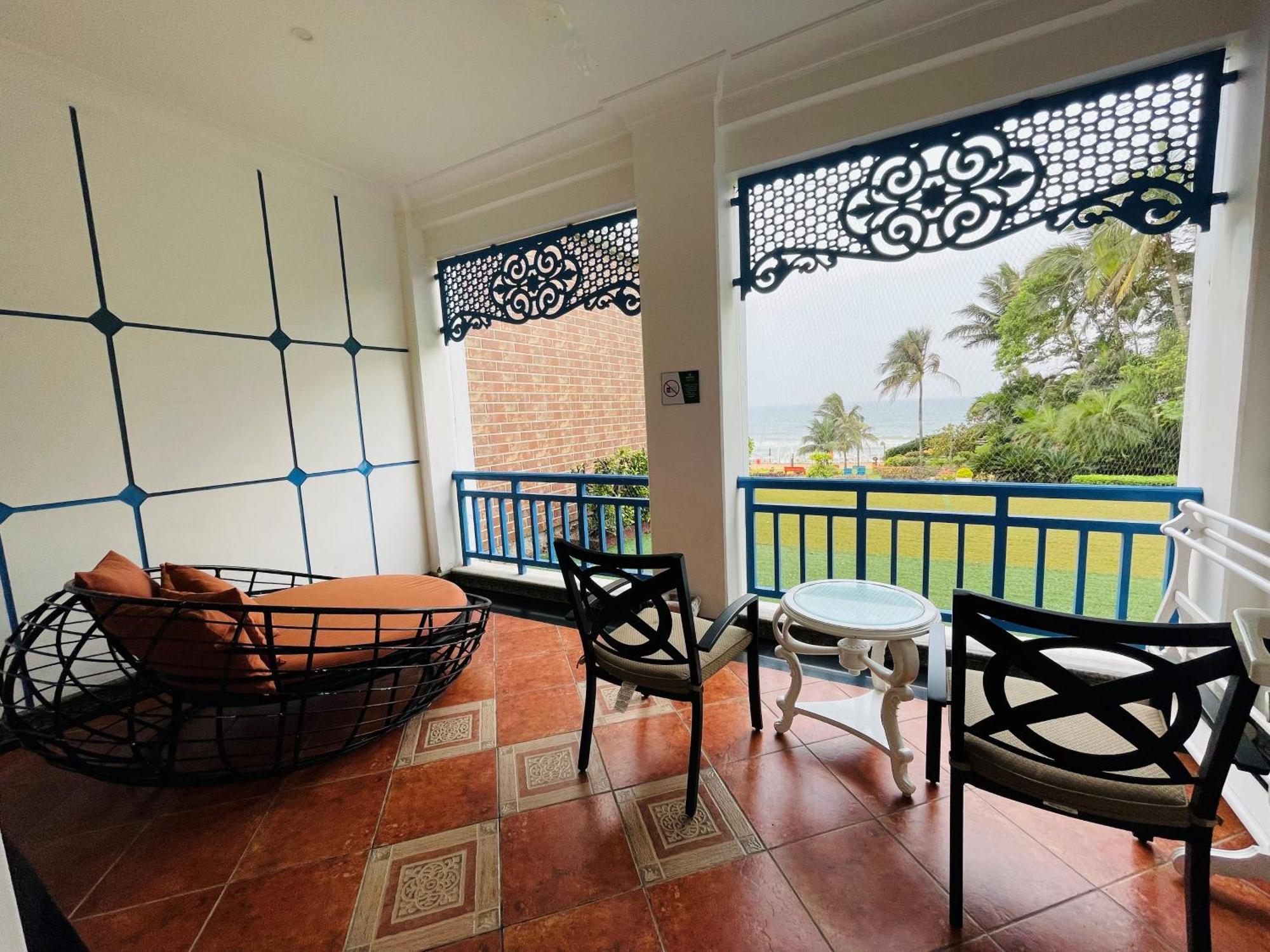 Mayfair Palm Beach Resort Gopalpur  Exterior photo